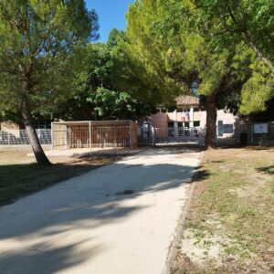 école - Saussines