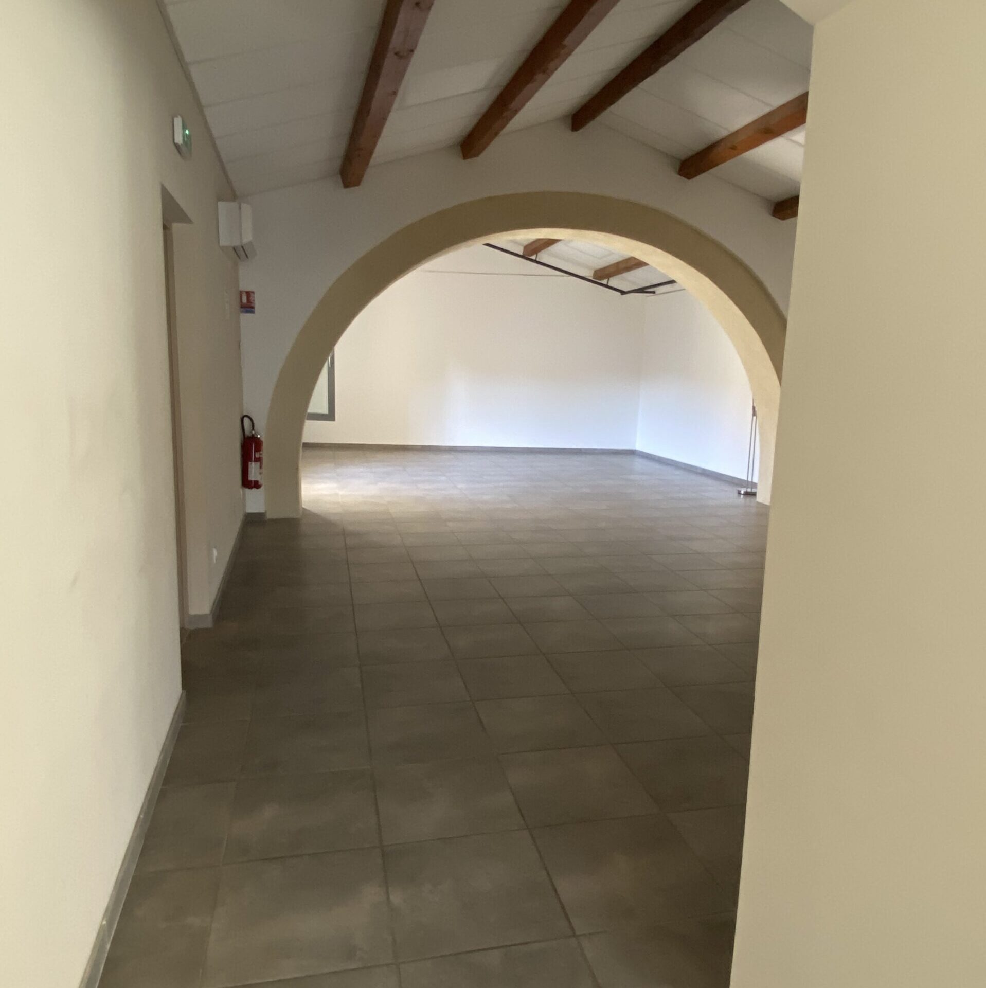 Salles de associations Saussines - 1